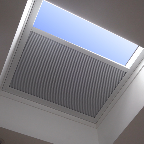 Manual Horizontal Blinds for Flat & Pitched Roof Skylights