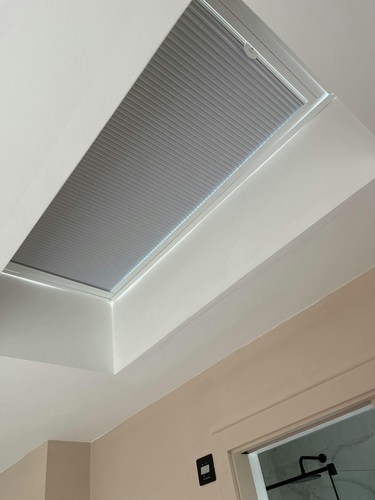 1000 x 1000 mm LD Manual Blinds for Flat / Pitched Roof Skylights & Roof Lanterns