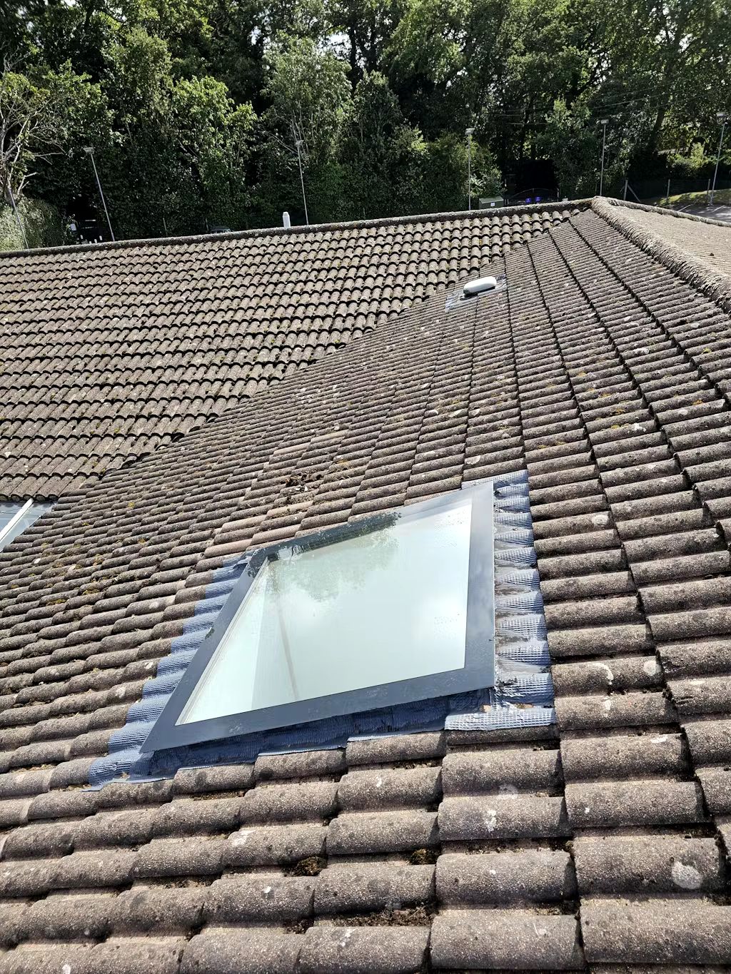 1000 x 1000 mm LD Frameless Triple Glazed Pitched Roof Skylight