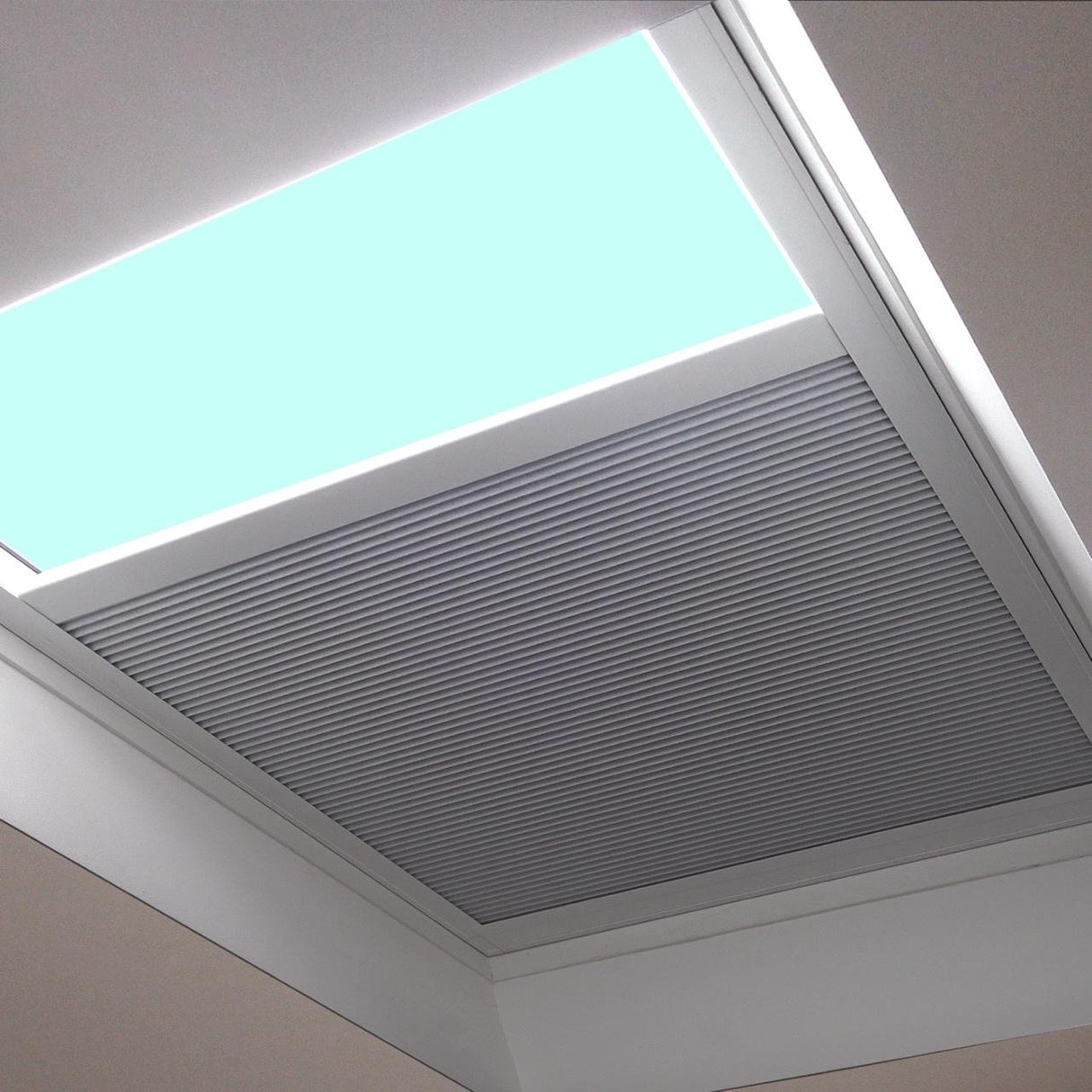 1000 x 1200 mm LD Electric Blinds for Flat / Pitched Roof Skylights & Roof Lanterns